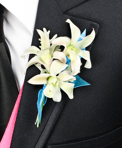 BLUE HEAVEN PROM BOUTONNIERE