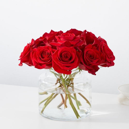 CLASSIC RED ROSE ARRANGEMENT