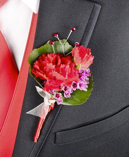 CRIMSON CARNATION PROM BOUTONNIERE