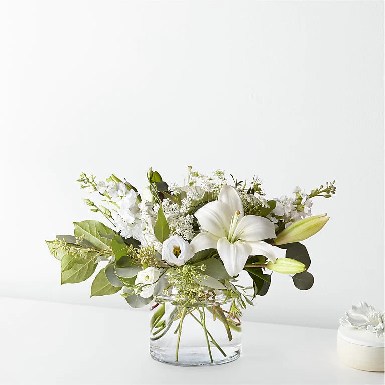 ALLURING ELEGANCE BOUQUET FTD