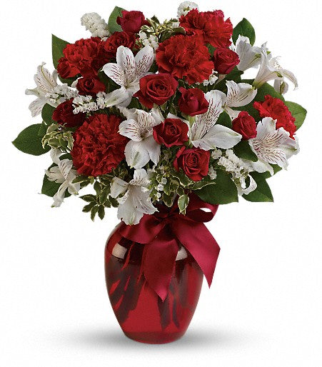 Teleflora's Light of My Heart Bouquet