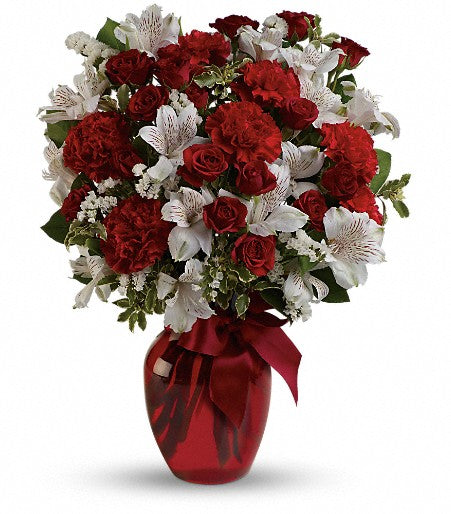 Teleflora's Light of My Heart Bouquet